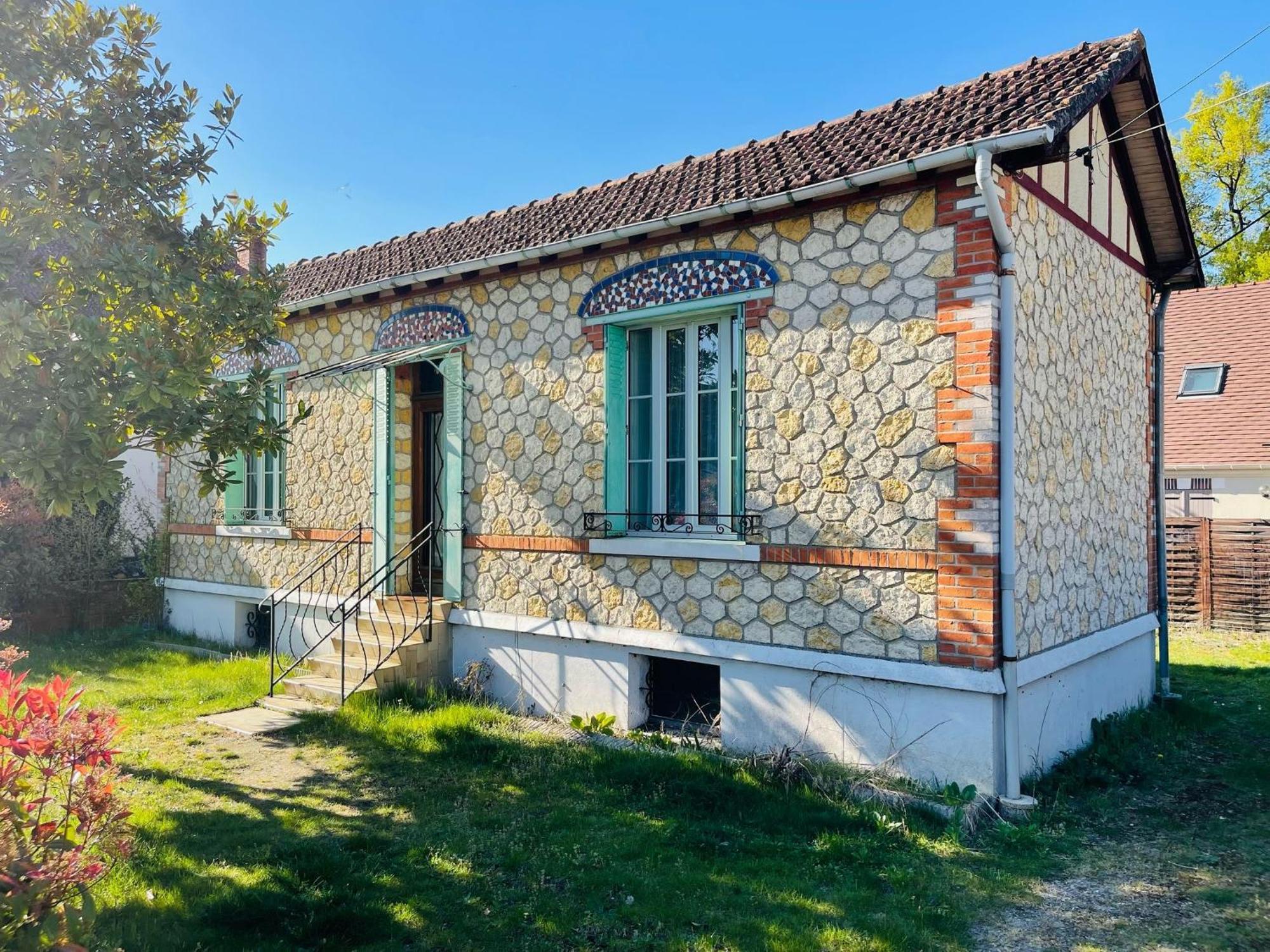 Chez Arthur La Ferte-Saint-Aubin Exterior photo